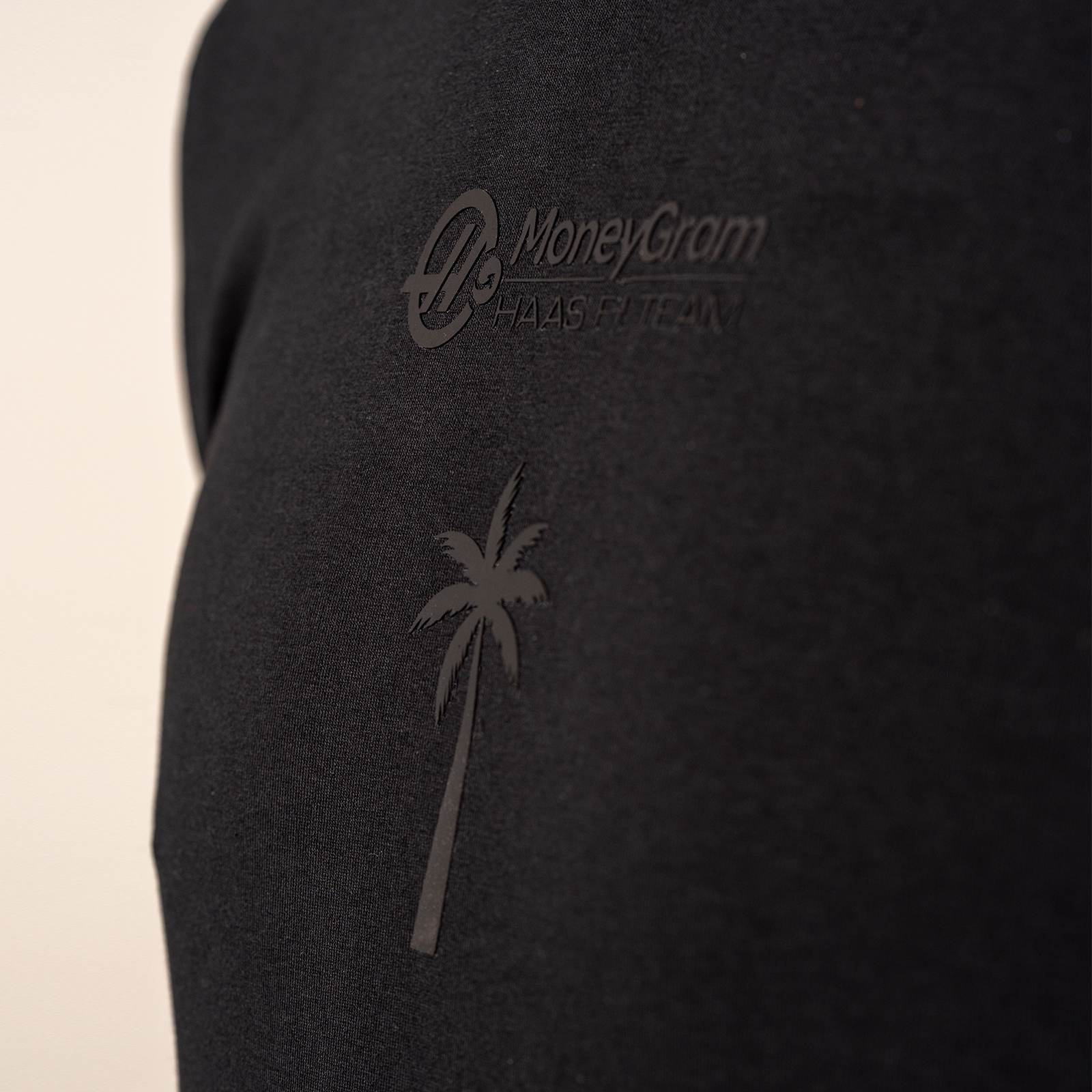MoneyGram Haas F1 - Miami T-shirt (1)